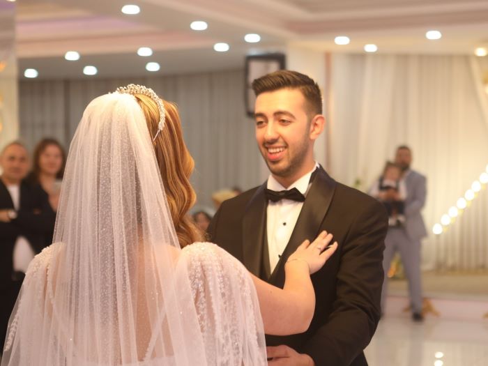 ŞEVVAL VE YİĞİT, BERKE AŞKLARINI EVLİLİKLE TAÇLANDIRDI