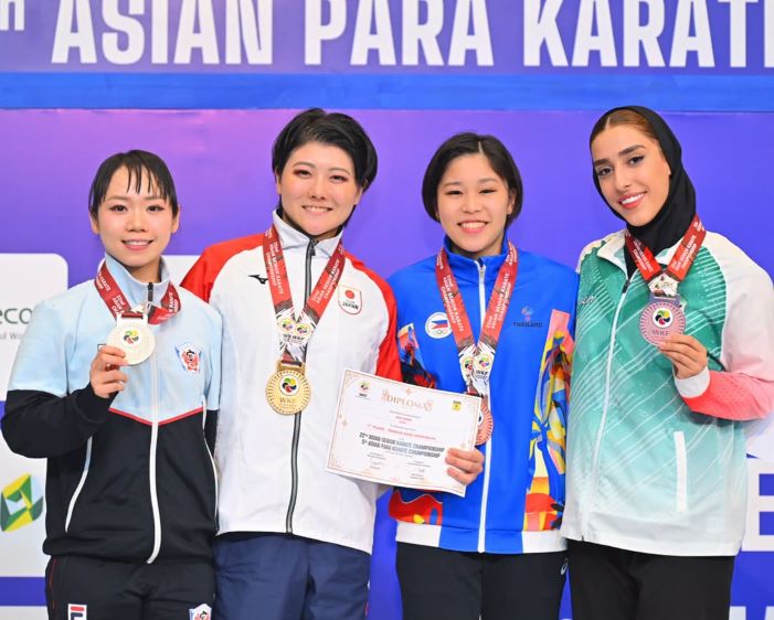 Kadın Katada Taht Değişti: Grace Lau İndi, Maho Ono Çıktı!